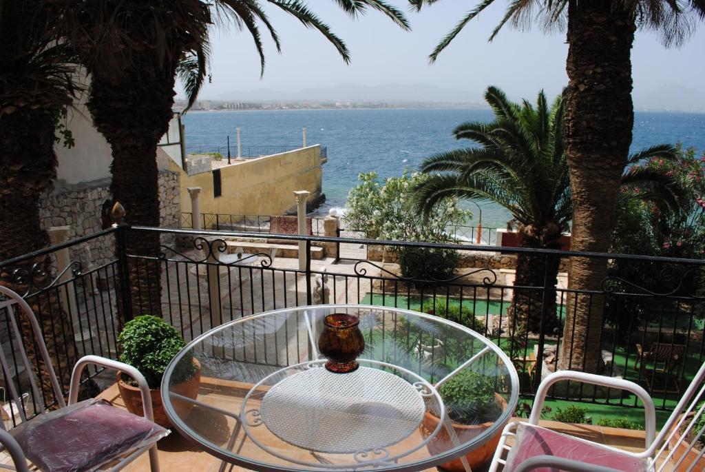 Aegli Hotel Loutraki  Ngoại thất bức ảnh